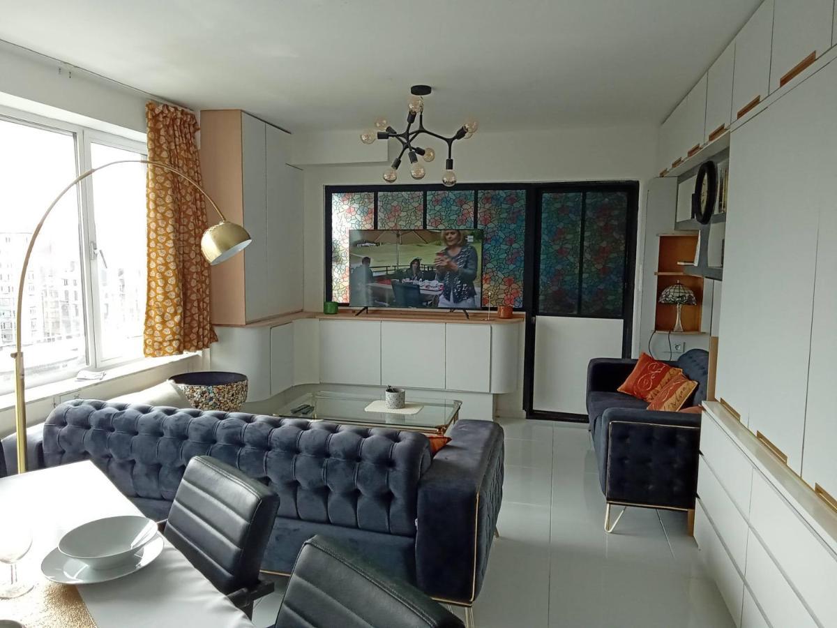 Liege Centre Mediacite Appartement Possible Parking Terrasse Immense 8Eme Pour 2 Personnes Buitenkant foto
