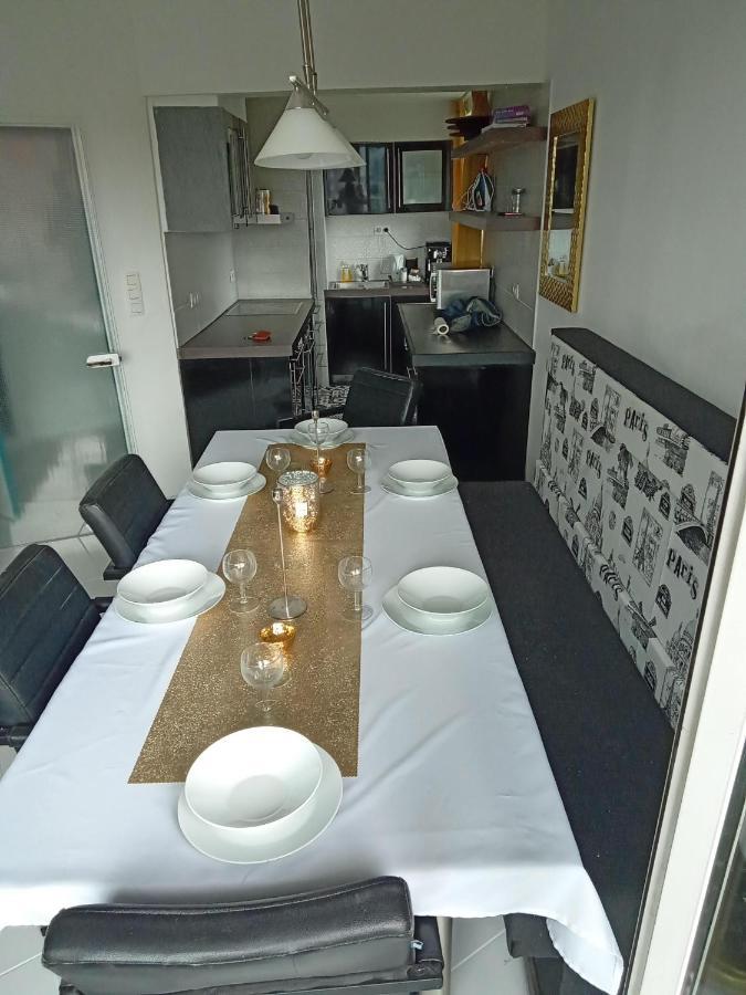 Liege Centre Mediacite Appartement Possible Parking Terrasse Immense 8Eme Pour 2 Personnes Buitenkant foto