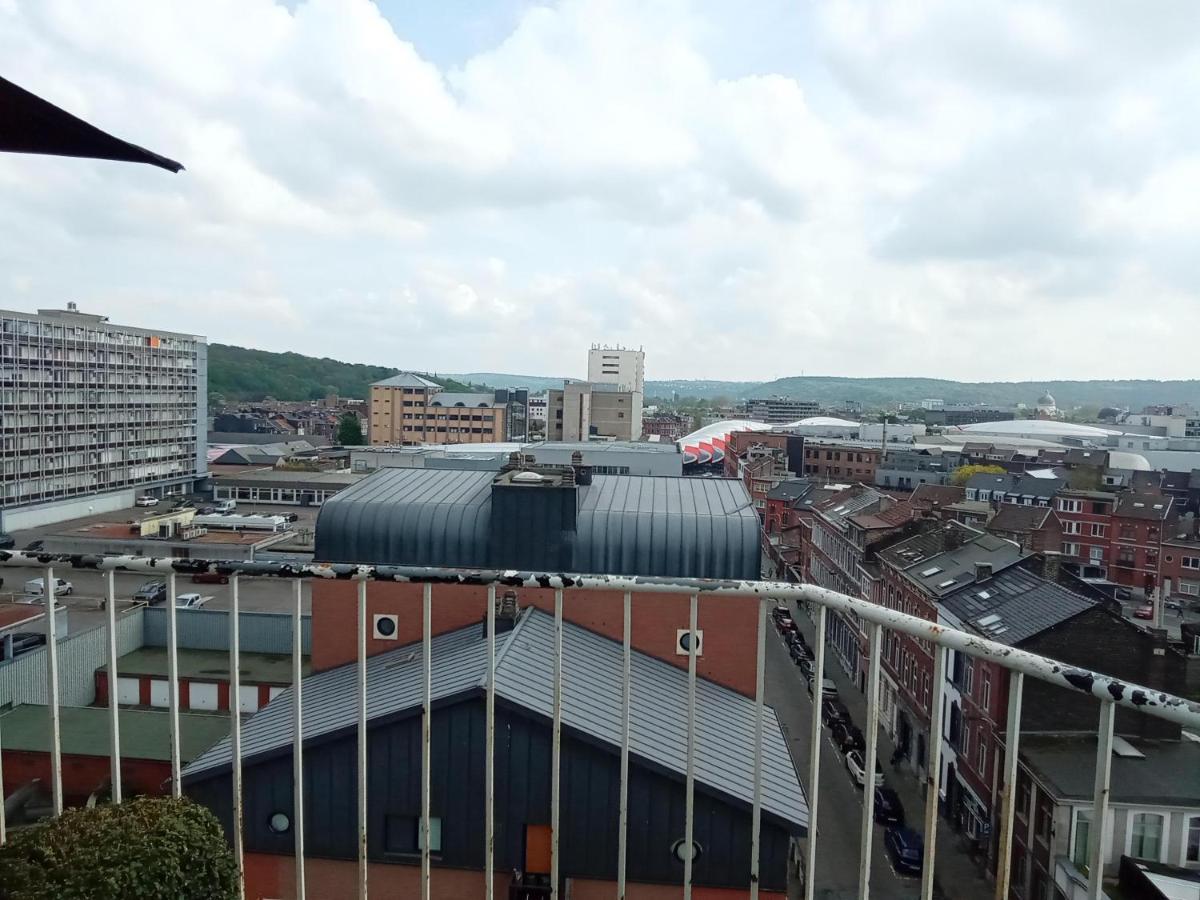 Liege Centre Mediacite Appartement Possible Parking Terrasse Immense 8Eme Pour 2 Personnes Buitenkant foto